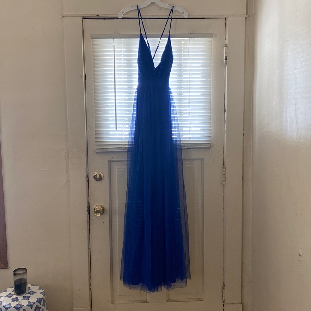 Amazing it fits well have nothing bad to say about this prom dress 🫶🏾
